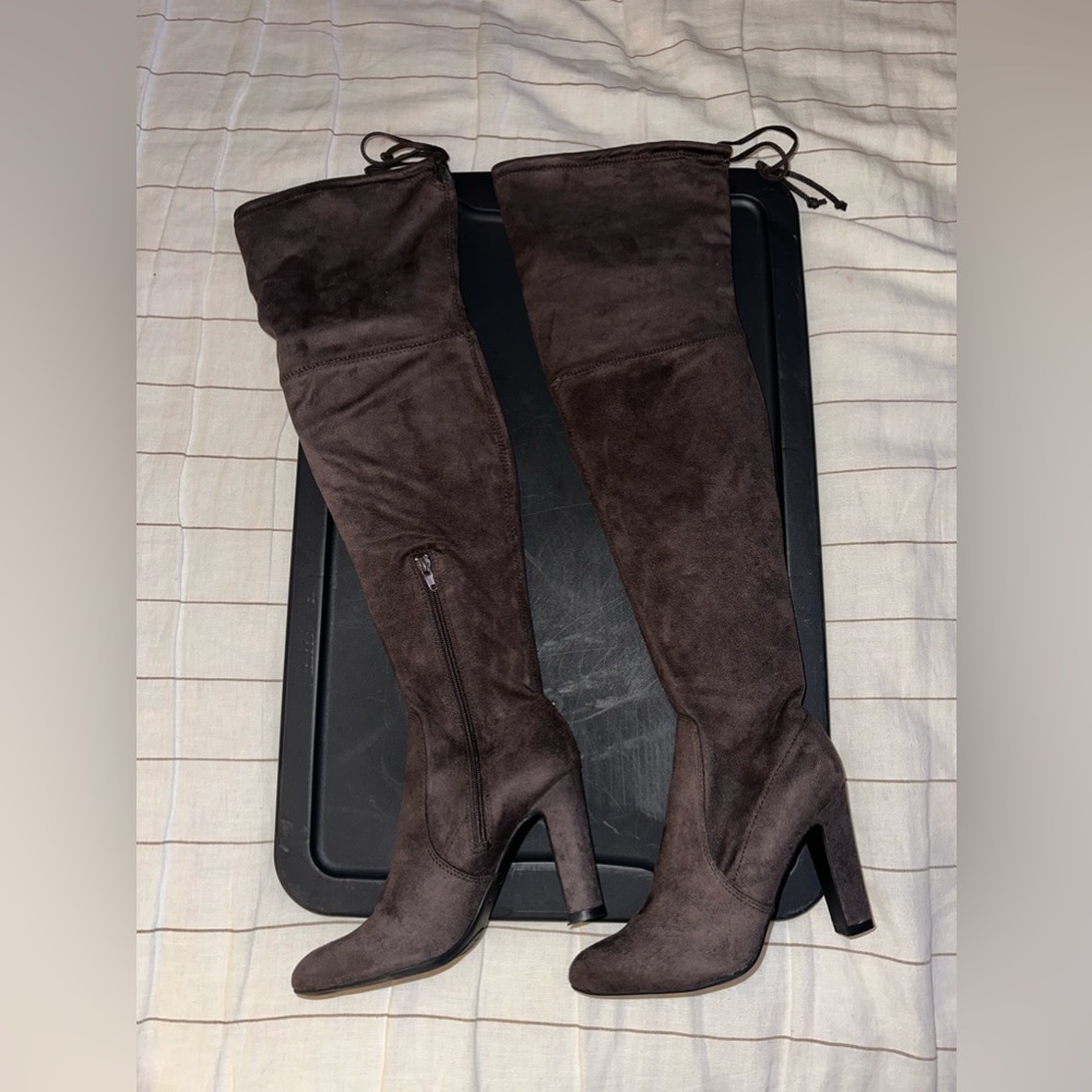 UNISA Brown over the knee boots